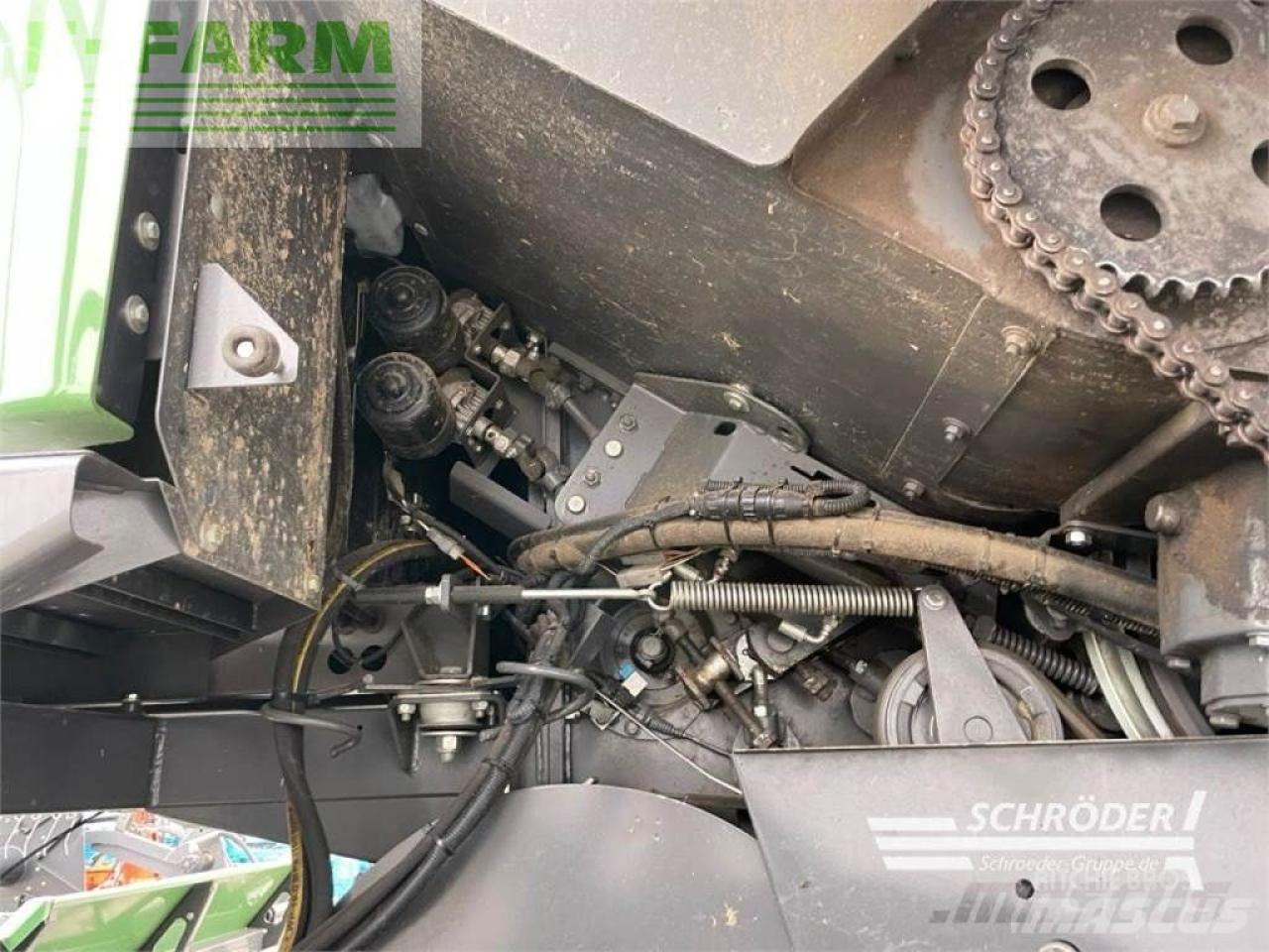 Combine harvester Fendt 6335 c: picture 18