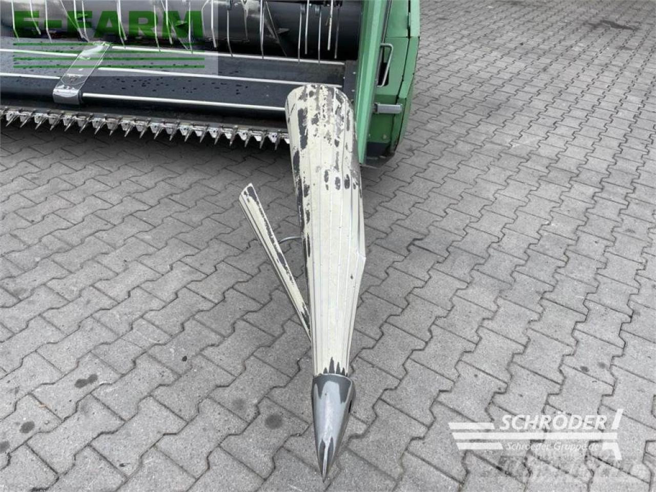 Combine harvester Fendt 6335 c: picture 11