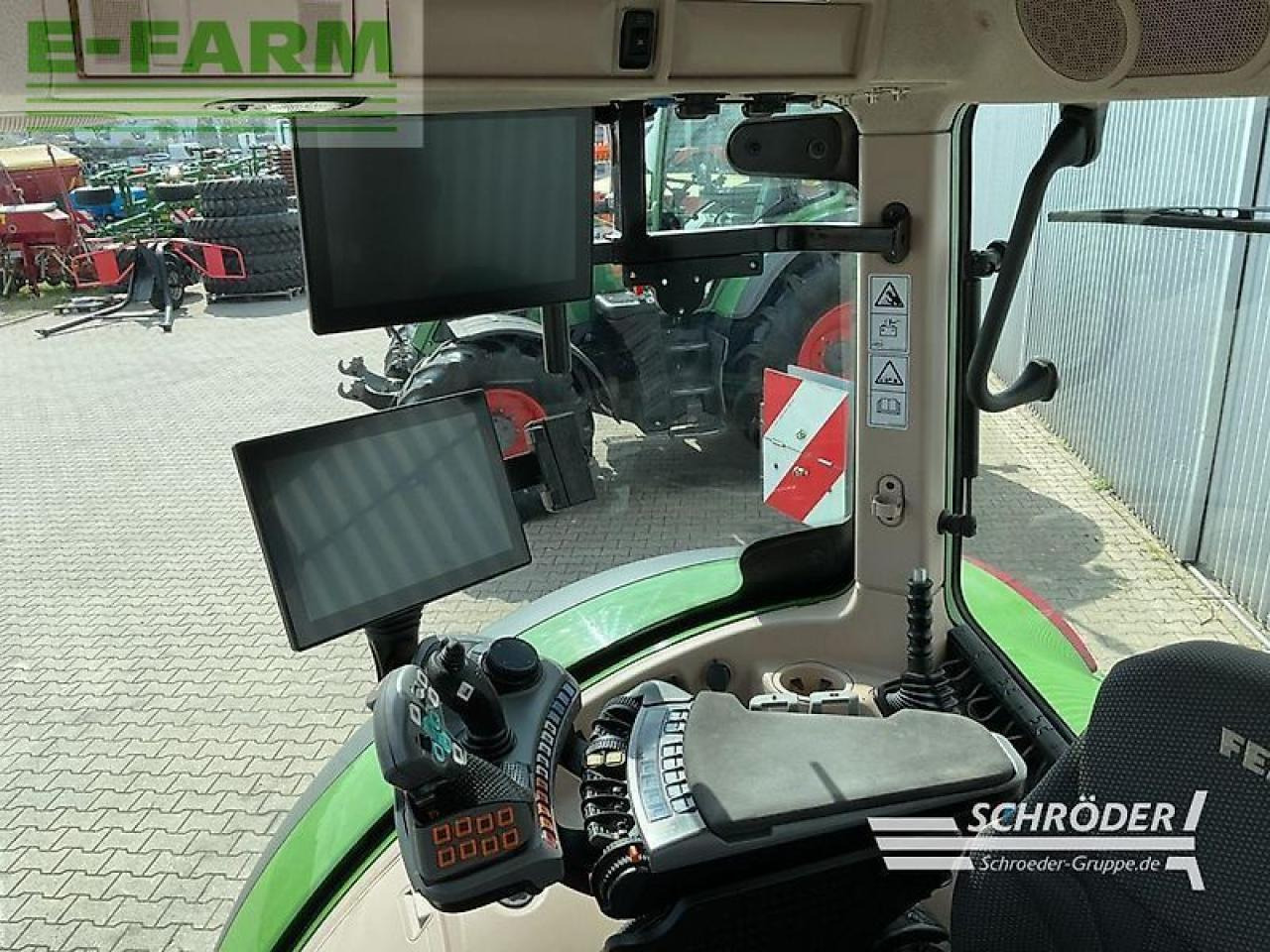 Farm tractor Fendt 718 vario gen6 profi plus ProfiPlus: picture 15