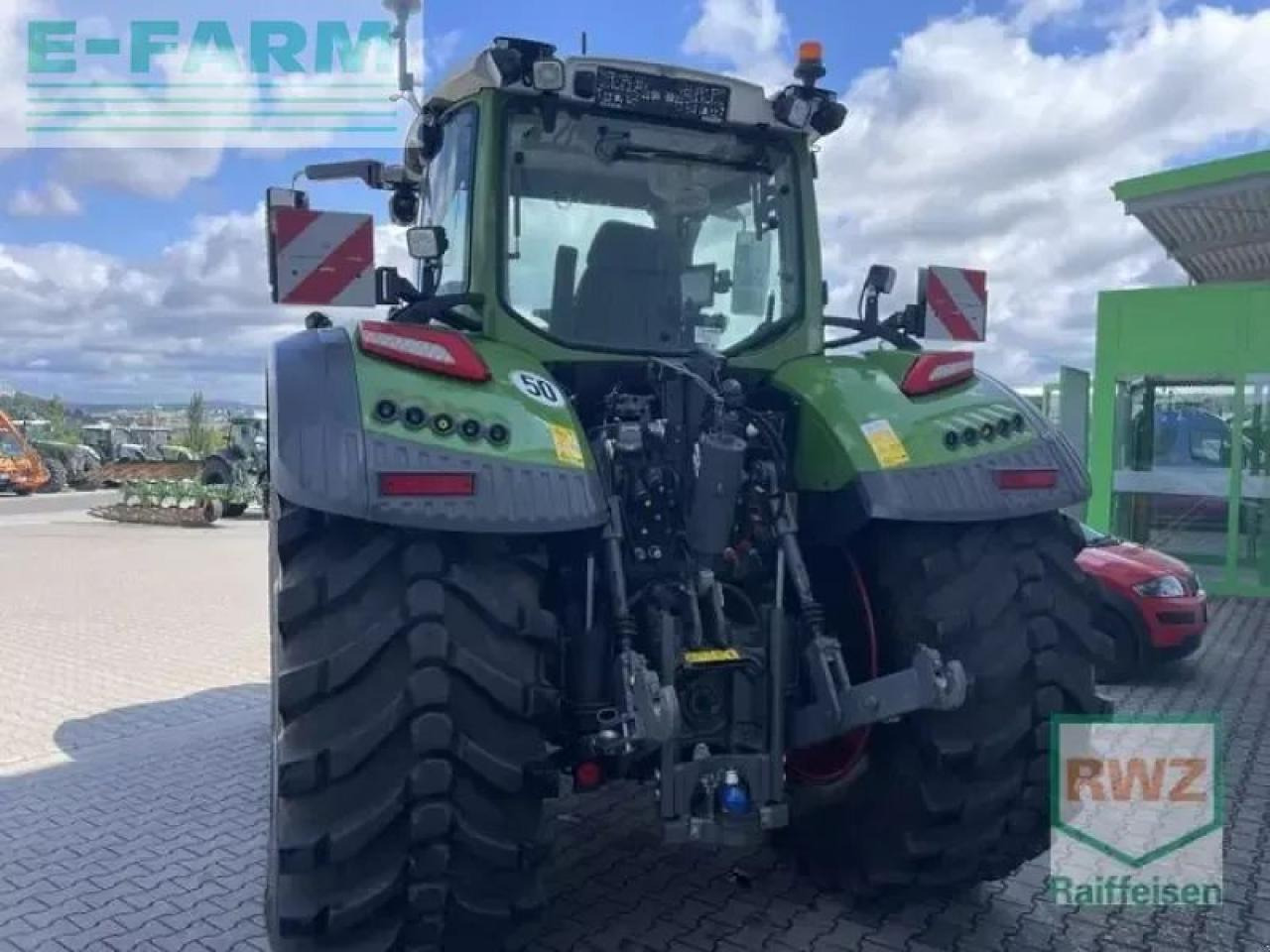 Fendt 728 vario gen7 - Farm tractor: picture 4 Fendt 728 vario gen7 - Farm tractor: picture 4