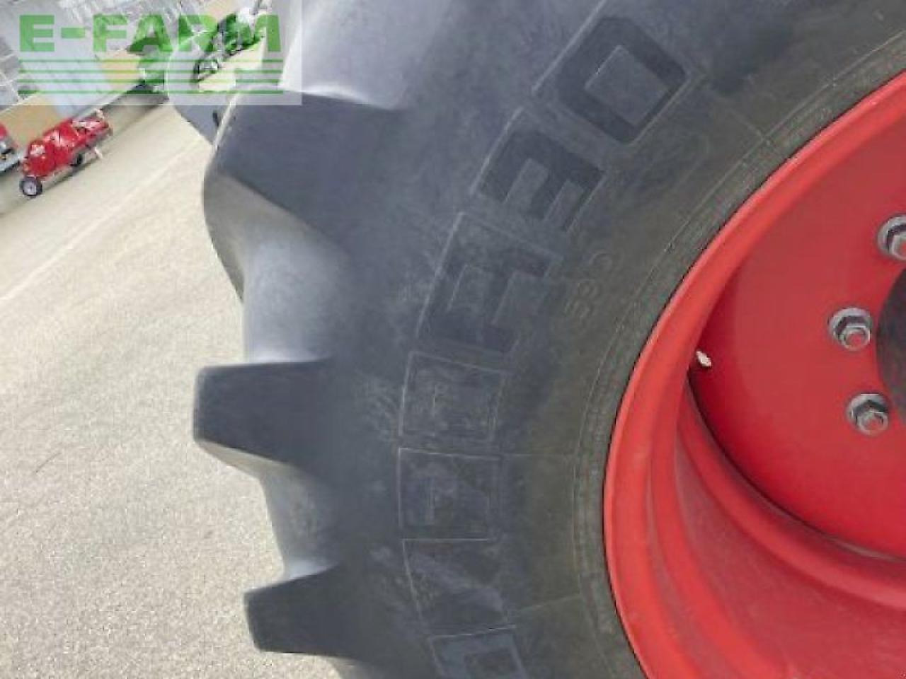 Farm tractor Fendt 824 vario s4 profi plus ProfiPlus: picture 18 Farm tractor Fendt 824 vario s4 profi plus ProfiPlus: picture 18