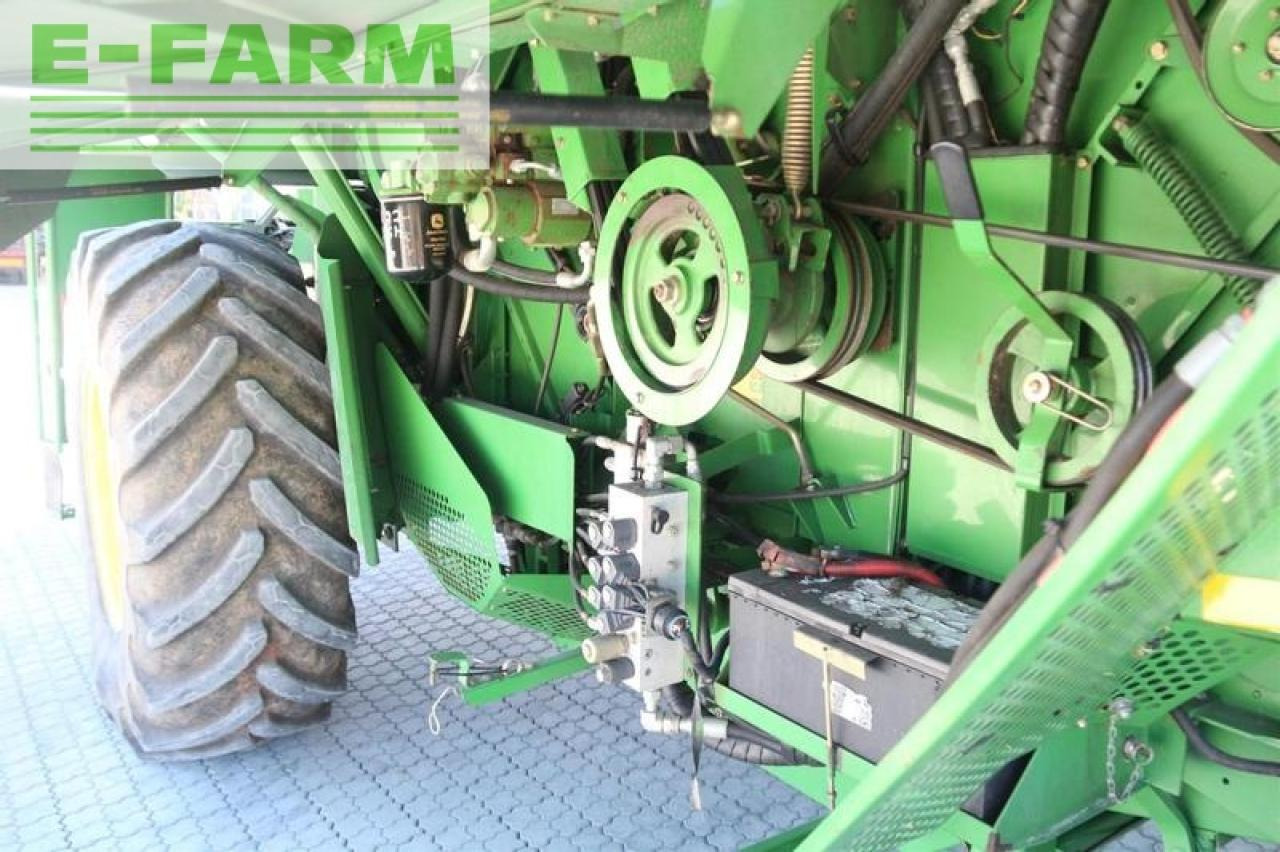 Combine harvester John Deere 1470: picture 11