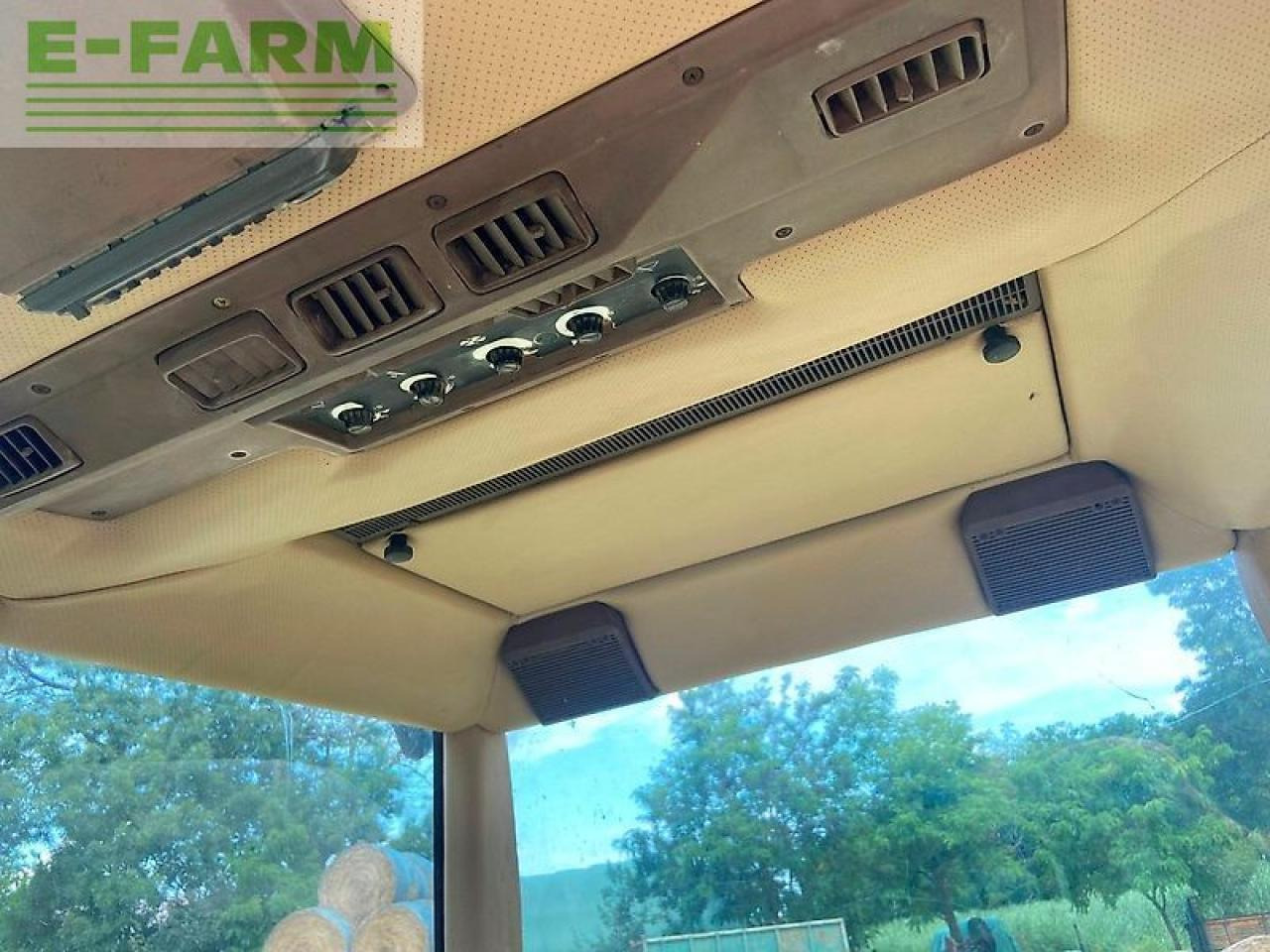 Farm tractor John Deere 4650: picture 37 Farm tractor John Deere 4650: picture 37