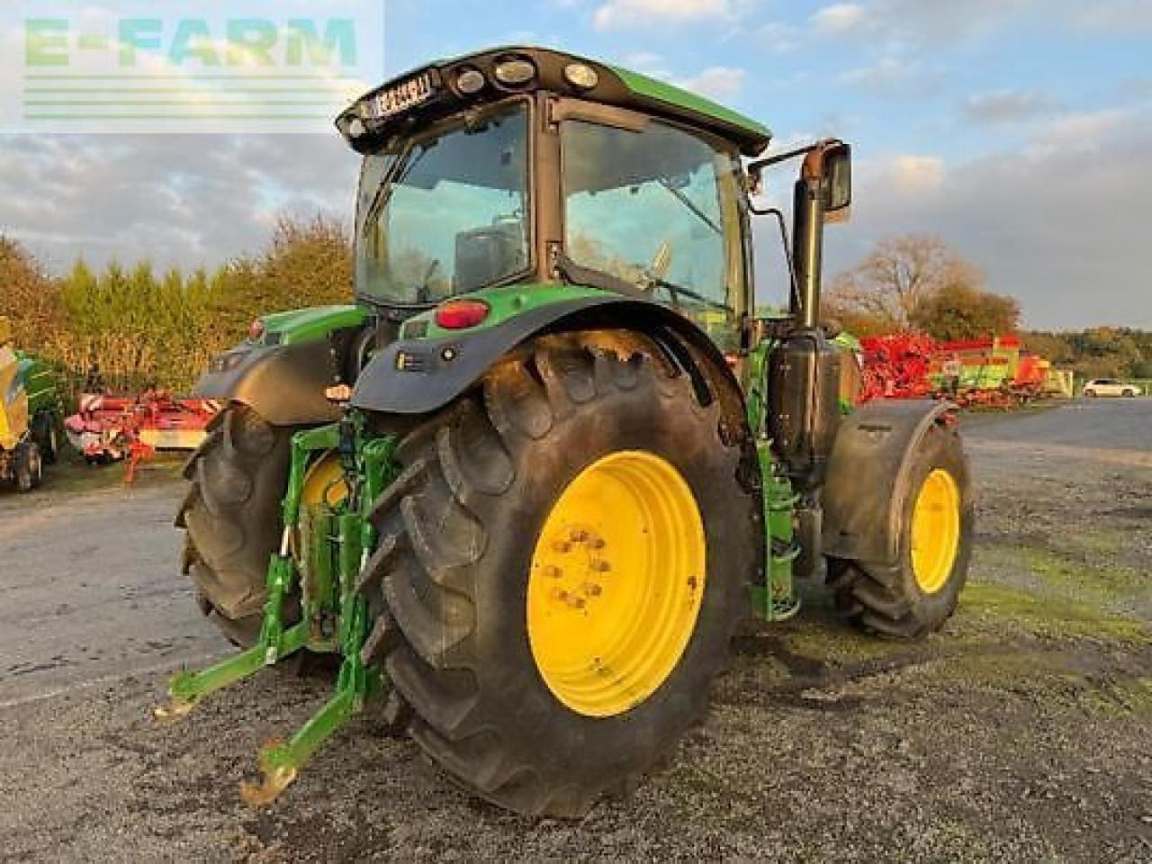 John Deere 6155r - Farm tractor: picture 4 John Deere 6155r - Farm tractor: picture 4