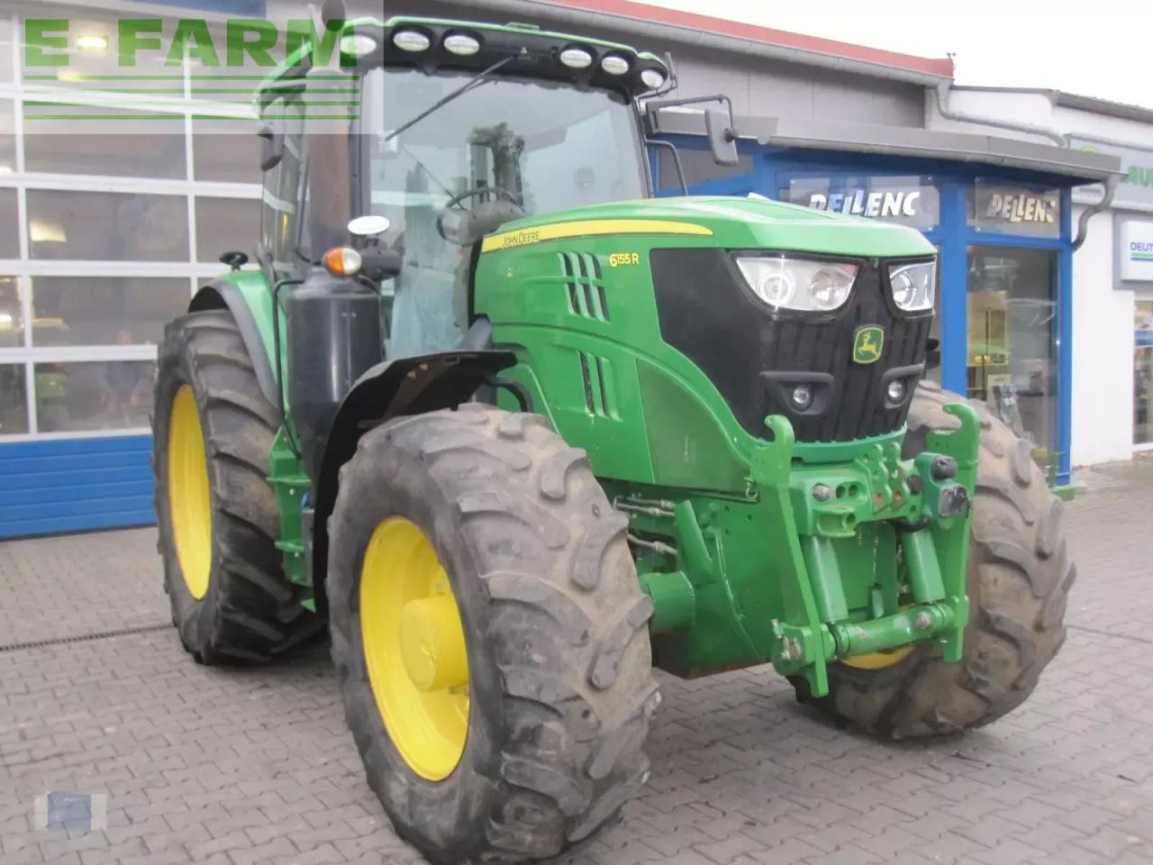 John Deere 6155r - Farm tractor: picture 2 John Deere 6155r - Farm tractor: picture 2