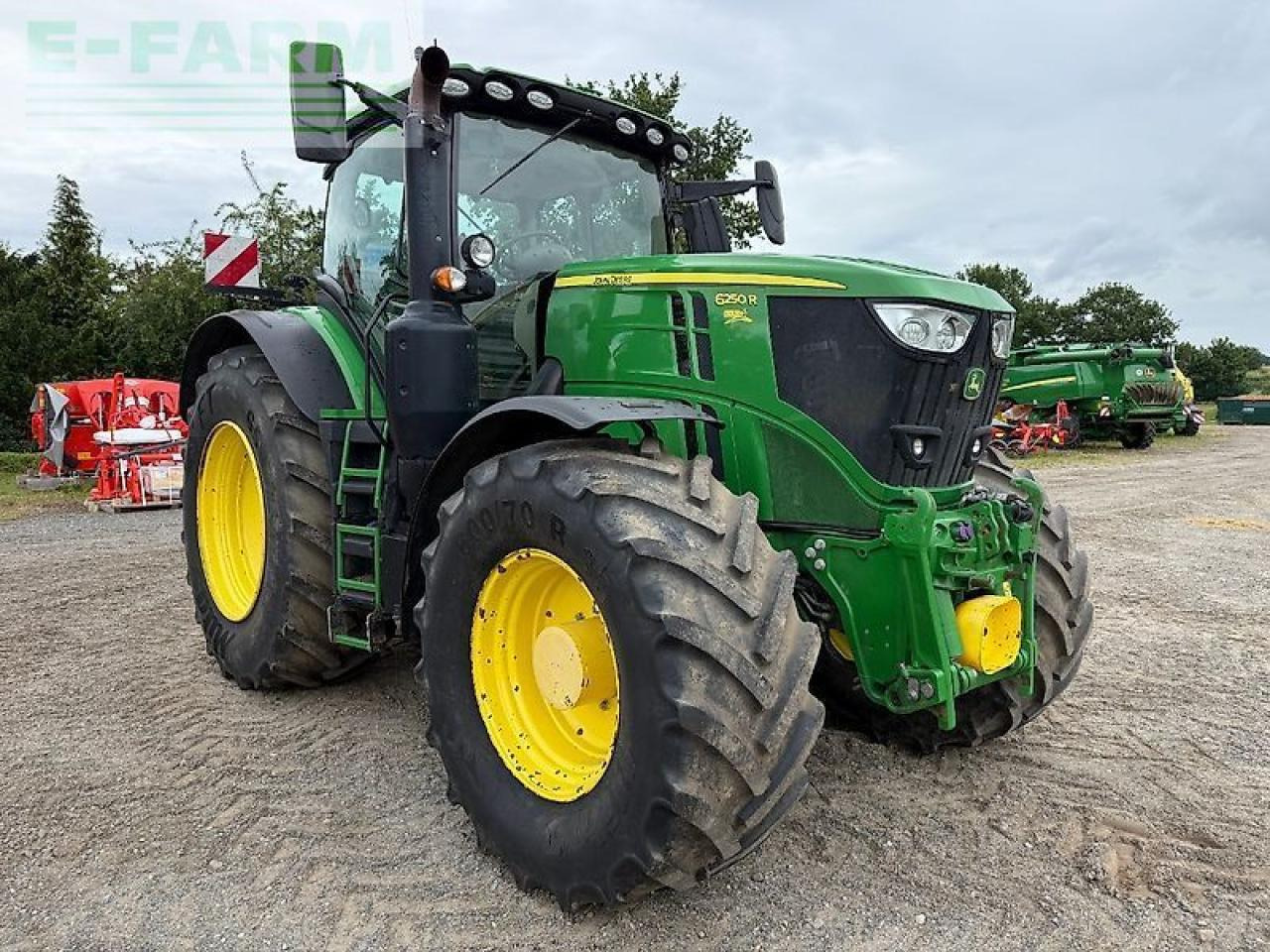 Farm tractor John Deere 6250r: picture 9 Farm tractor John Deere 6250r: picture 9