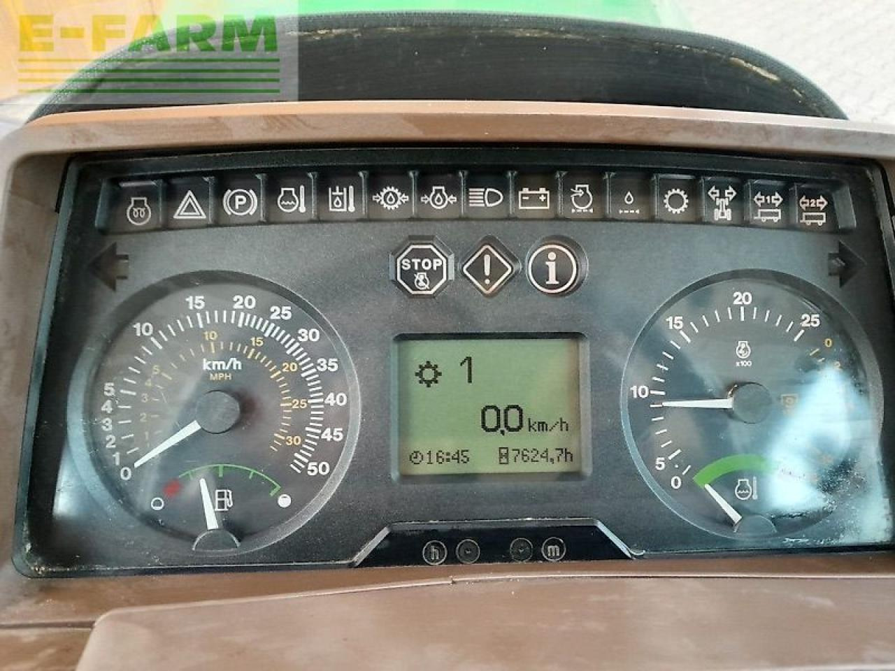 Farm tractor John Deere 6320 premium: picture 11 Farm tractor John Deere 6320 premium: picture 11