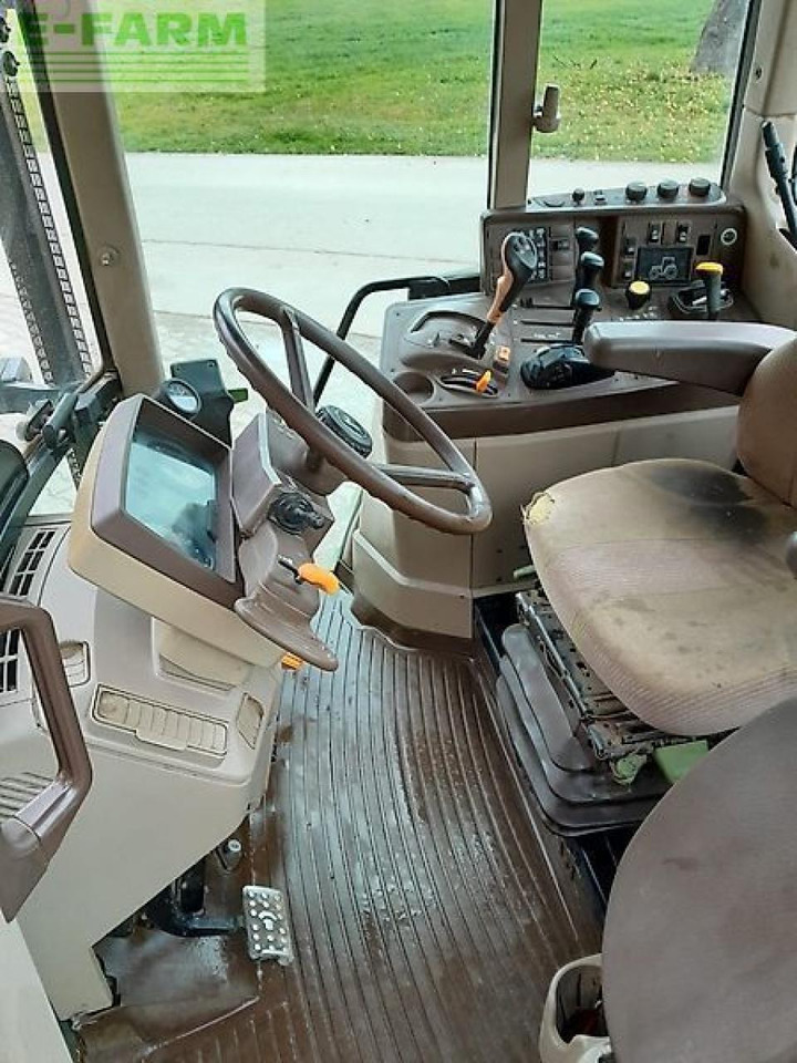 Farm tractor John Deere 6320 premium: picture 12 Farm tractor John Deere 6320 premium: picture 12