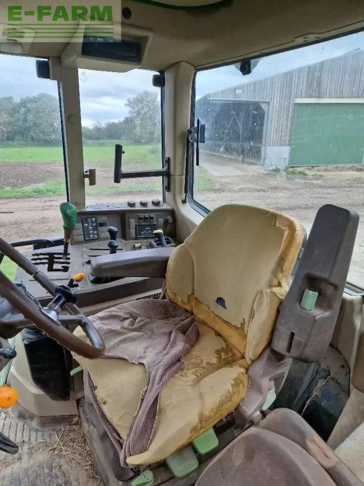 John Deere 6510 - Farm tractor: picture 4 John Deere 6510 - Farm tractor: picture 4