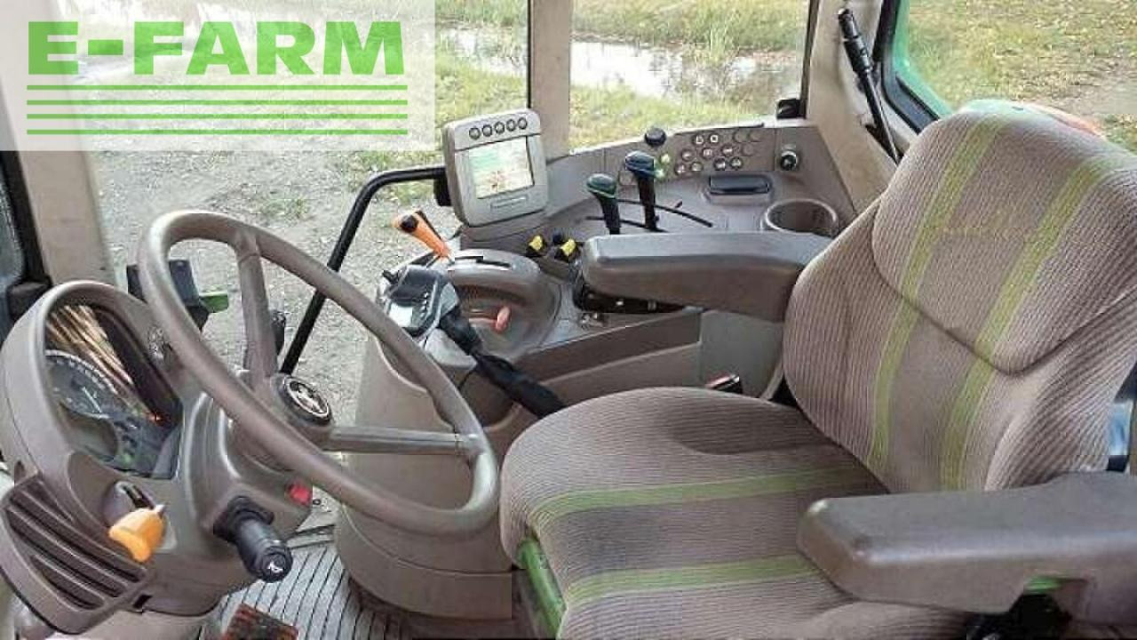 John Deere 6930 premium - Farm tractor: picture 4 John Deere 6930 premium - Farm tractor: picture 4