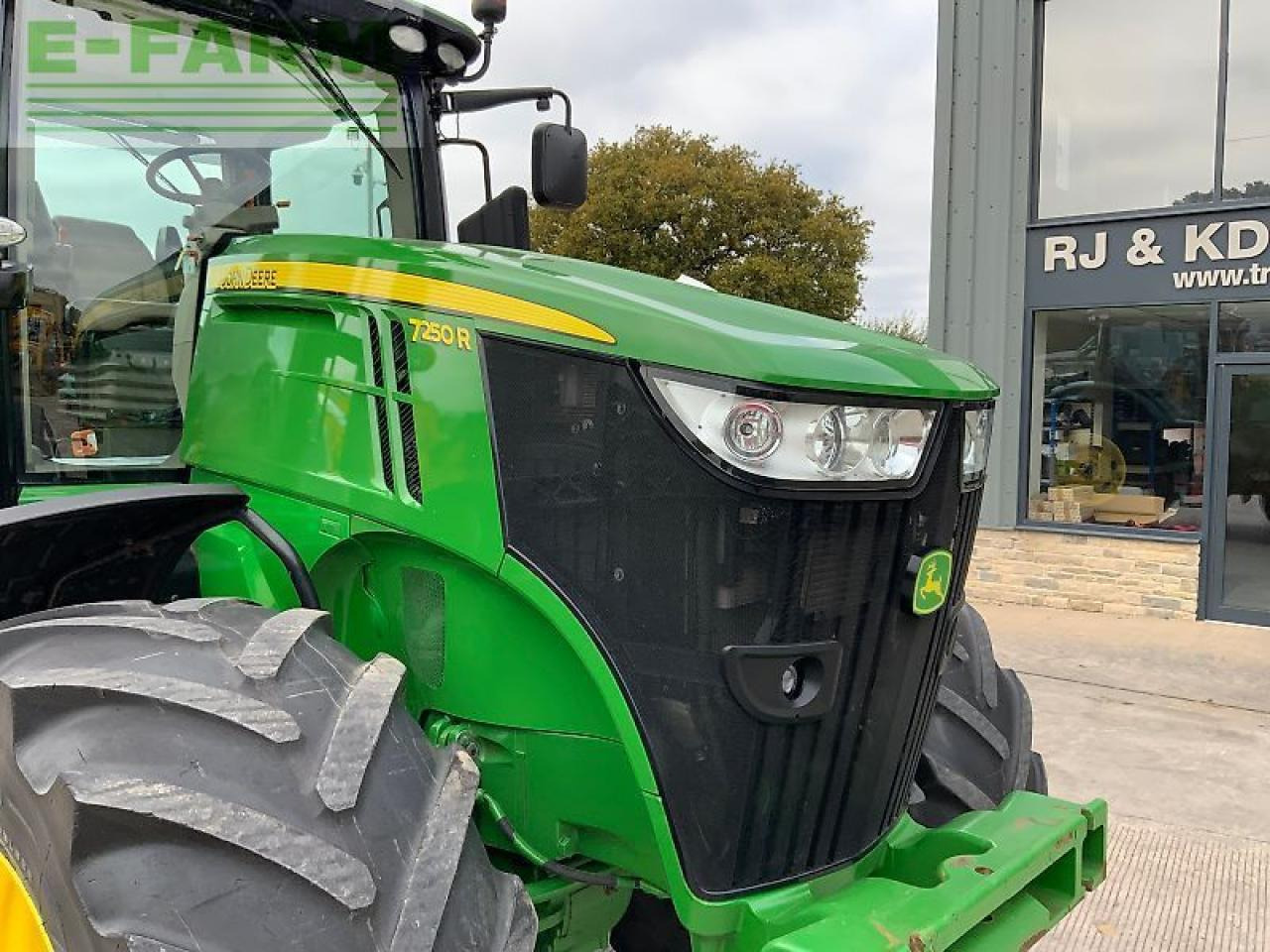 Farm tractor John Deere 7250r tractor (st24600): picture 13 Farm tractor John Deere 7250r tractor (st24600): picture 13