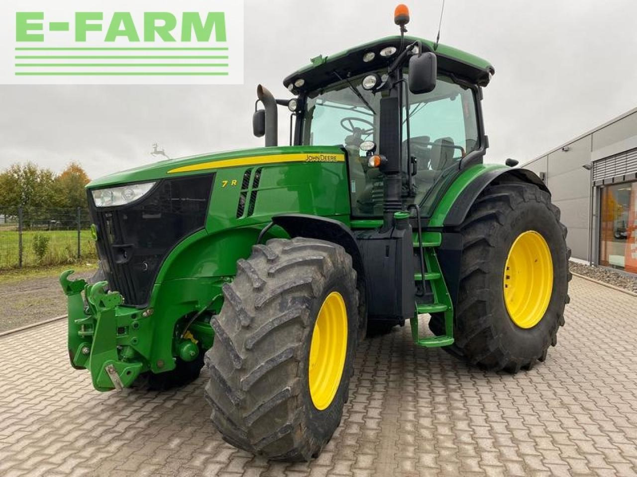John Deere 7280r - Farm tractor: picture 1 John Deere 7280r - Farm tractor: picture 1