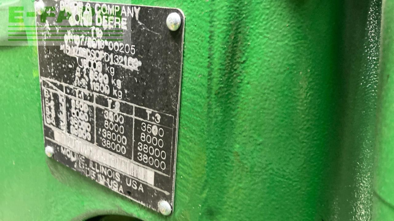 Farm tractor John Deere 7R 330: picture 13