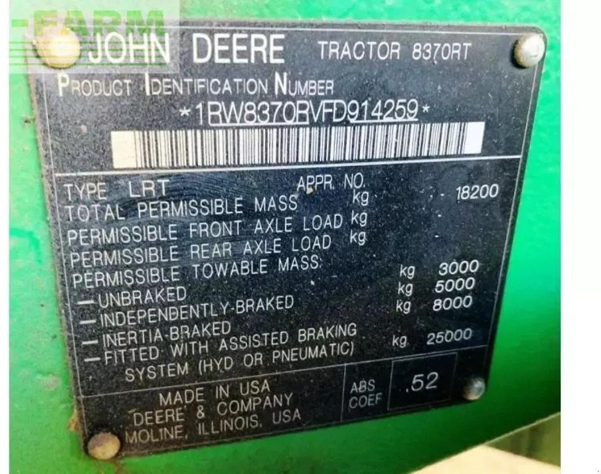 Tracked tractor John Deere 8370rt: picture 10