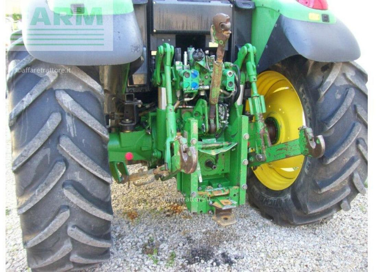 John Deere John Deere 6530 - Farm tractor: picture 2 John Deere John Deere 6530 - Farm tractor: picture 2