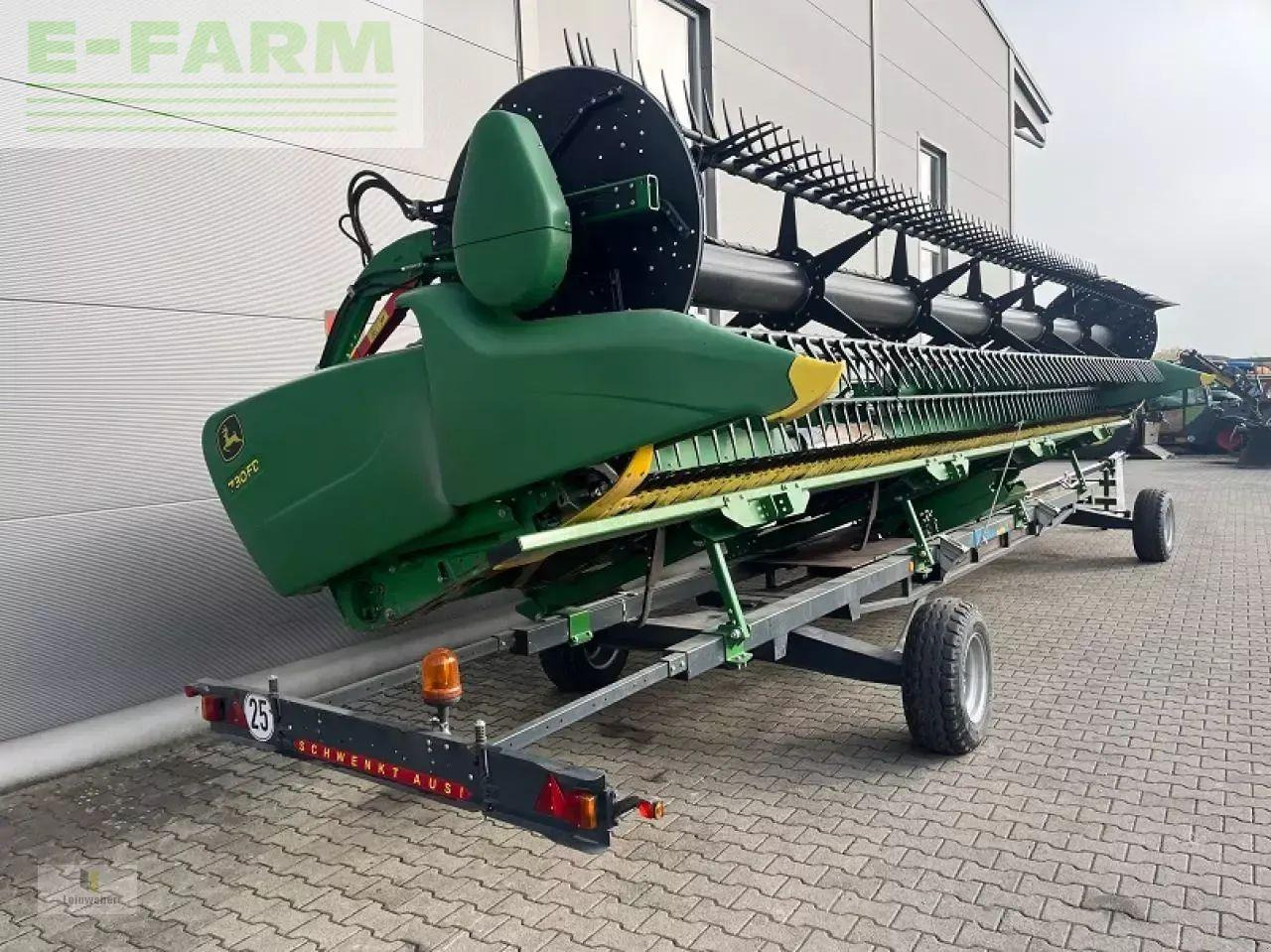 Combine harvester John Deere s 780i: picture 10