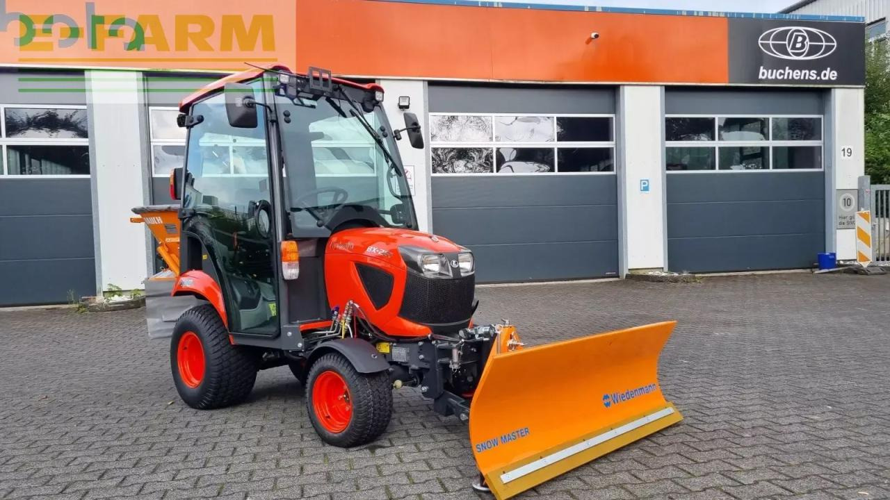 Kubota bx 261 winterdienst - Farm tractor: picture 3 Kubota bx 261 winterdienst - Farm tractor: picture 3