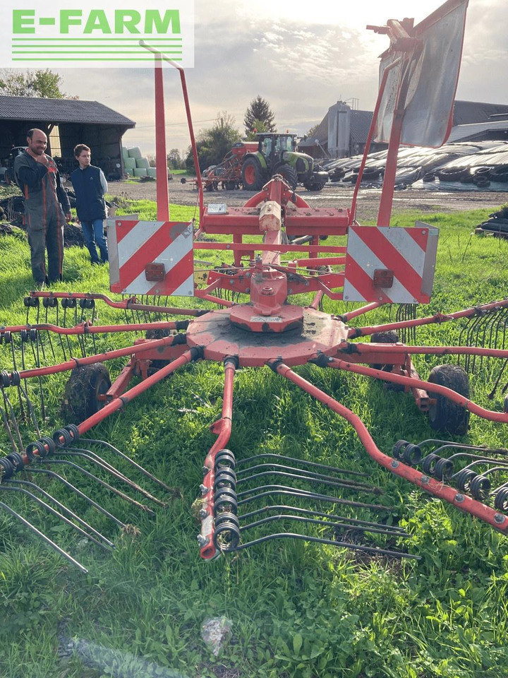 Kuhn ga 4521 gm - Tedder/ Rake: picture 5 Kuhn ga 4521 gm - Tedder/ Rake: picture 5