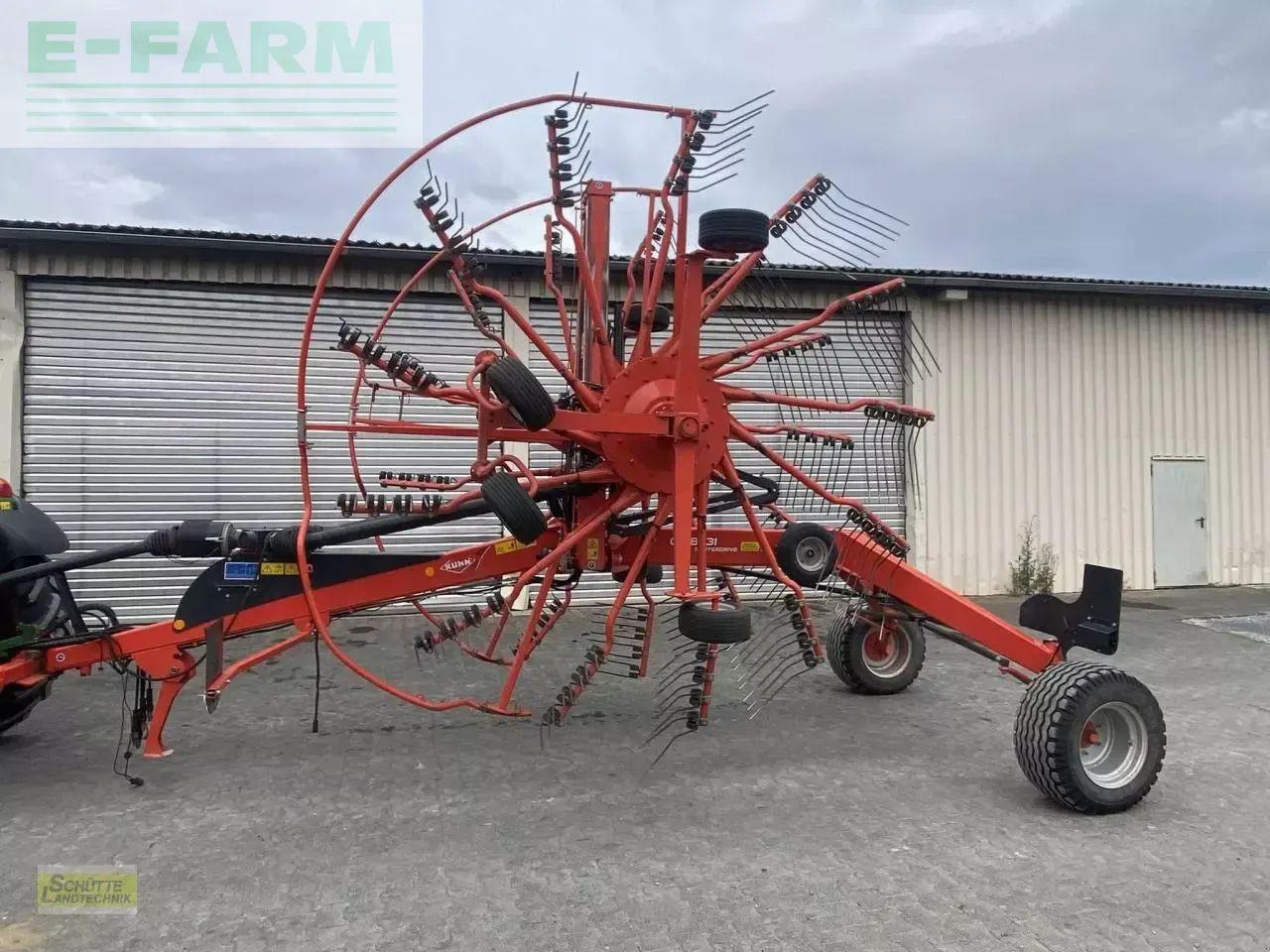Kuhn ga 8731 - Tedder/ Rake: picture 1 Kuhn ga 8731 - Tedder/ Rake: picture 1