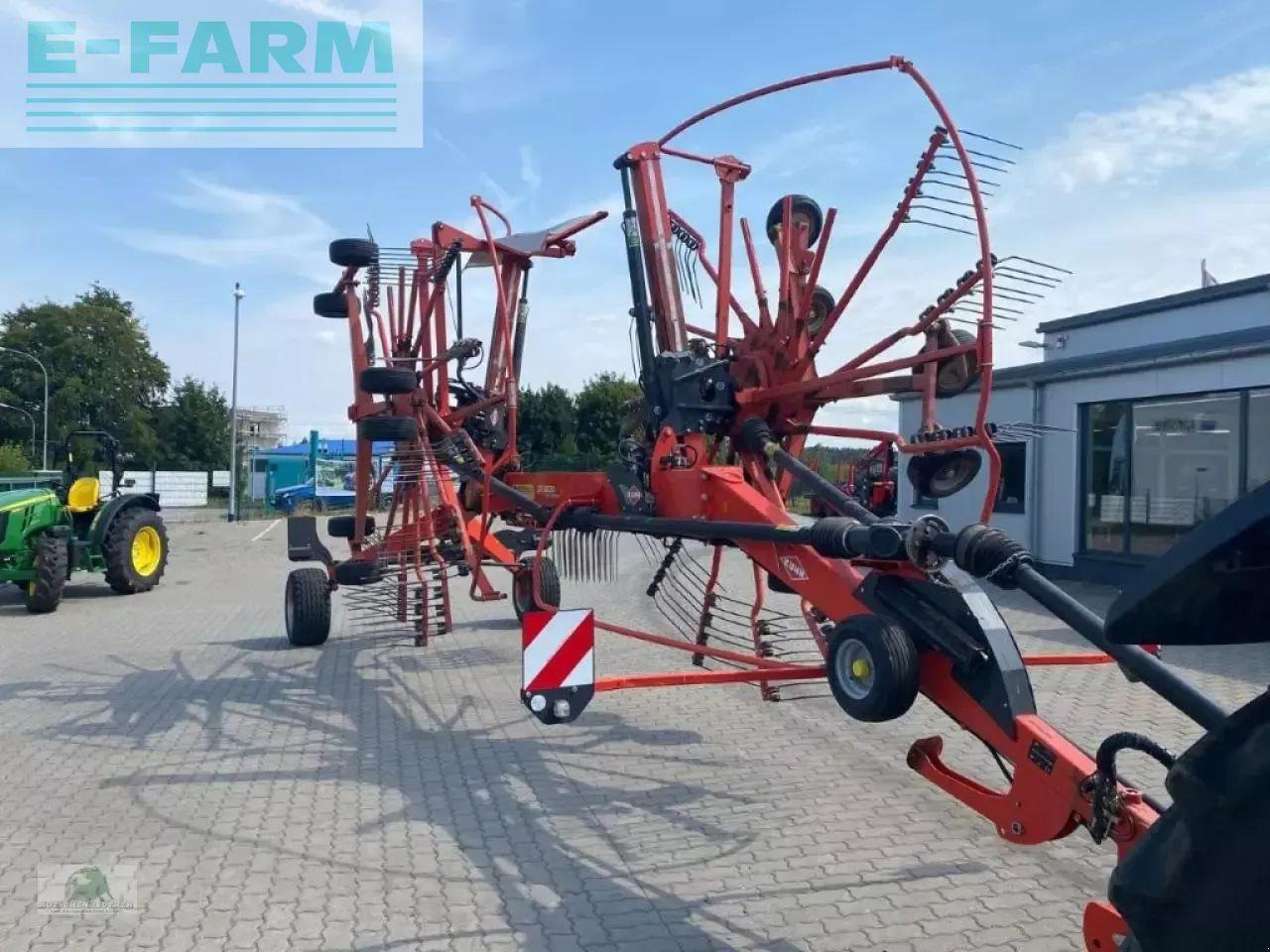 Kuhn ga 9030 - Tedder/ Rake: picture 2 Kuhn ga 9030 - Tedder/ Rake: picture 2