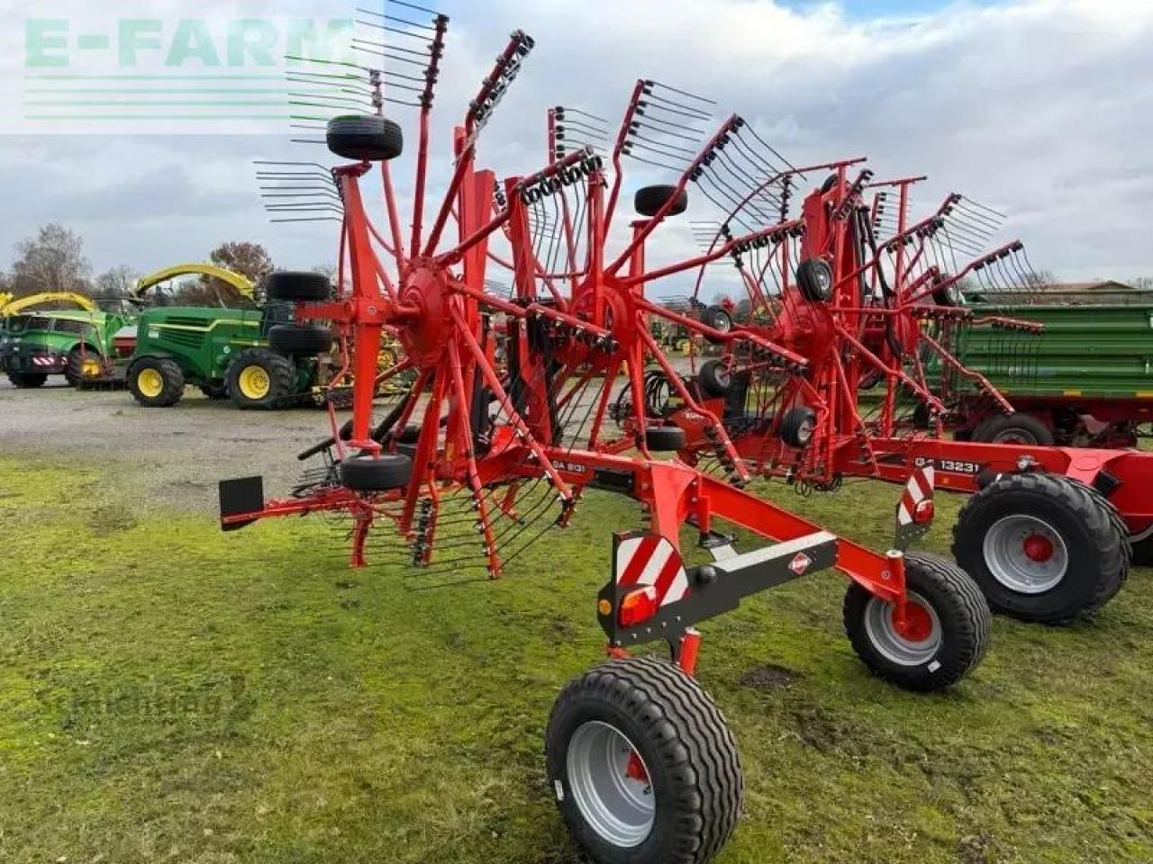 Kuhn ga8131 - Tedder/ Rake: picture 3 Kuhn ga8131 - Tedder/ Rake: picture 3