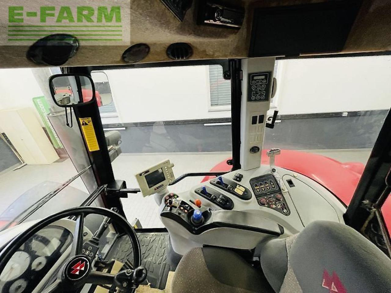 Farm tractor Massey Ferguson 7495 dyna vt: picture 17
