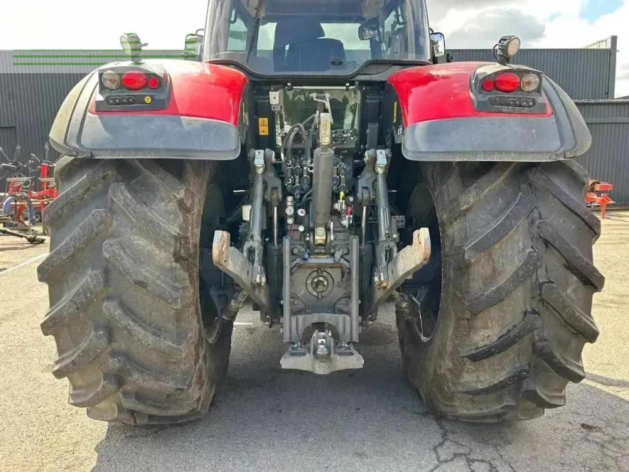 Farm tractor Massey Ferguson 8730s exclusive: picture 8 Farm tractor Massey Ferguson 8730s exclusive: picture 8