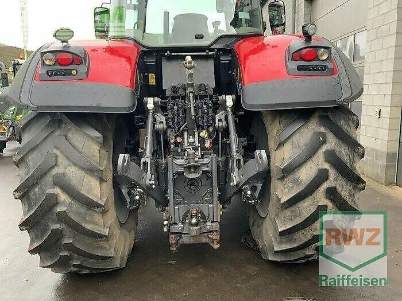 Massey Ferguson 8740 s dyna-vt exclusive Exclusive - Farm tractor: picture 5 Massey Ferguson 8740 s dyna-vt exclusive Exclusive - Farm tractor: picture 5