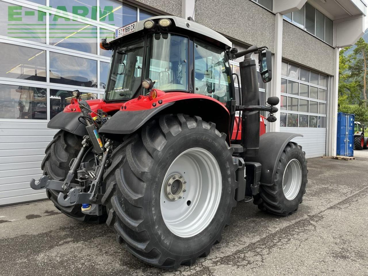 Massey Ferguson mf 6715 s dyna-vt exclusive Exclusive - Farm tractor: picture 5 Massey Ferguson mf 6715 s dyna-vt exclusive Exclusive - Farm tractor: picture 5