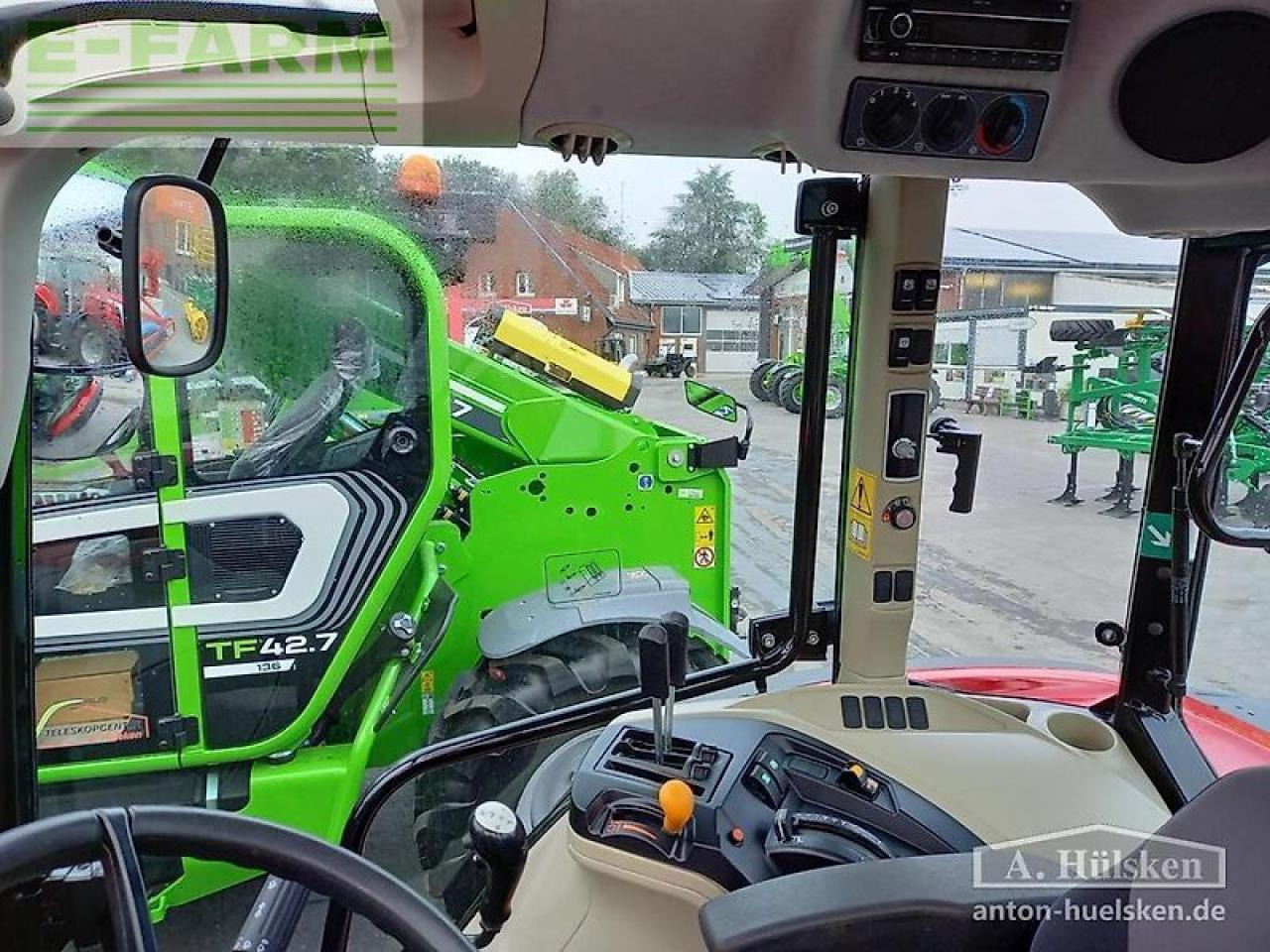 Farm tractor Massey Ferguson mf4707 cab 4wd: picture 9