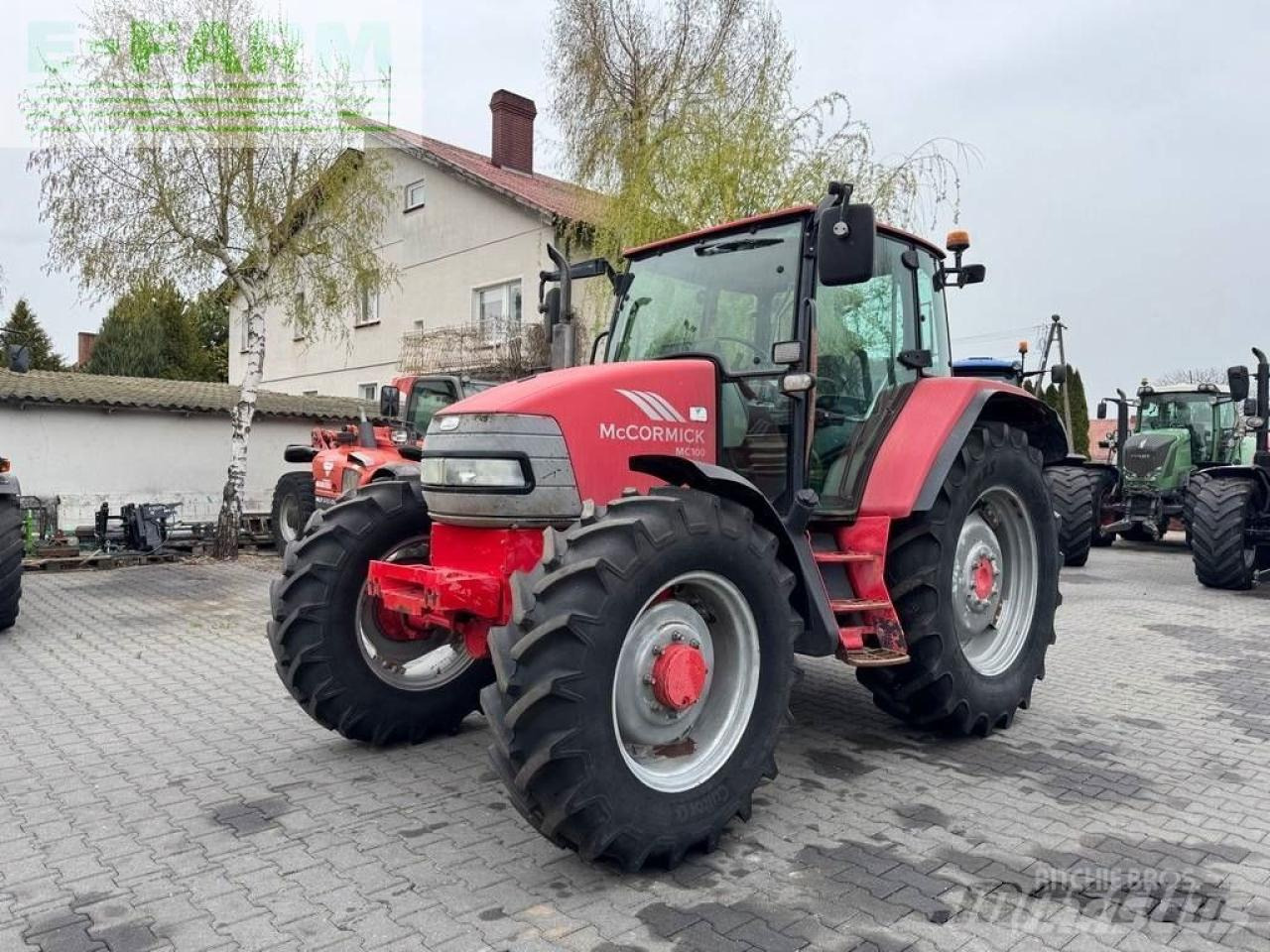 McCormick mc100 - Farm tractor: picture 1 McCormick mc100 - Farm tractor: picture 1