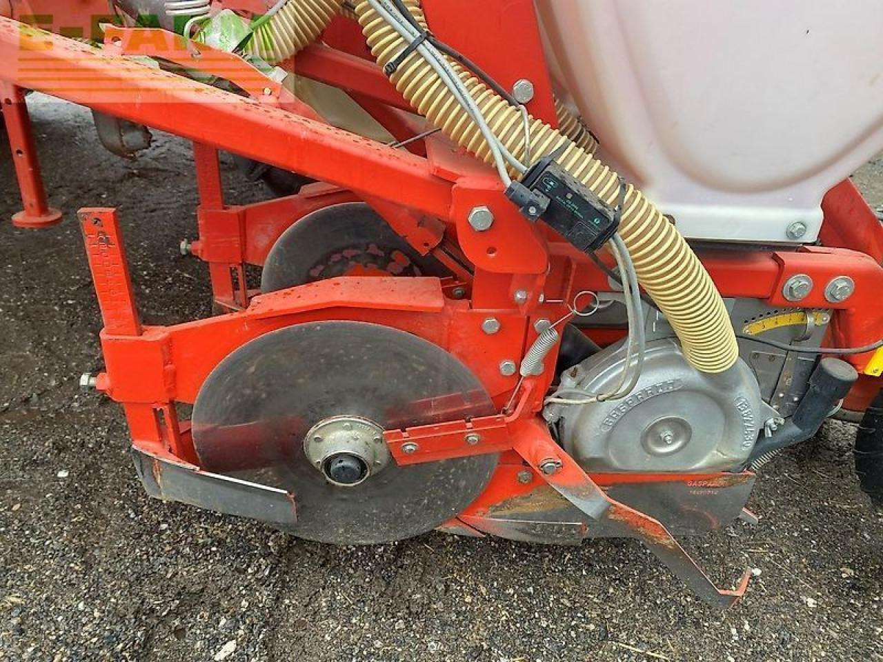 Seed drill Mustang st300/540: picture 9 Seed drill Mustang st300/540: picture 9