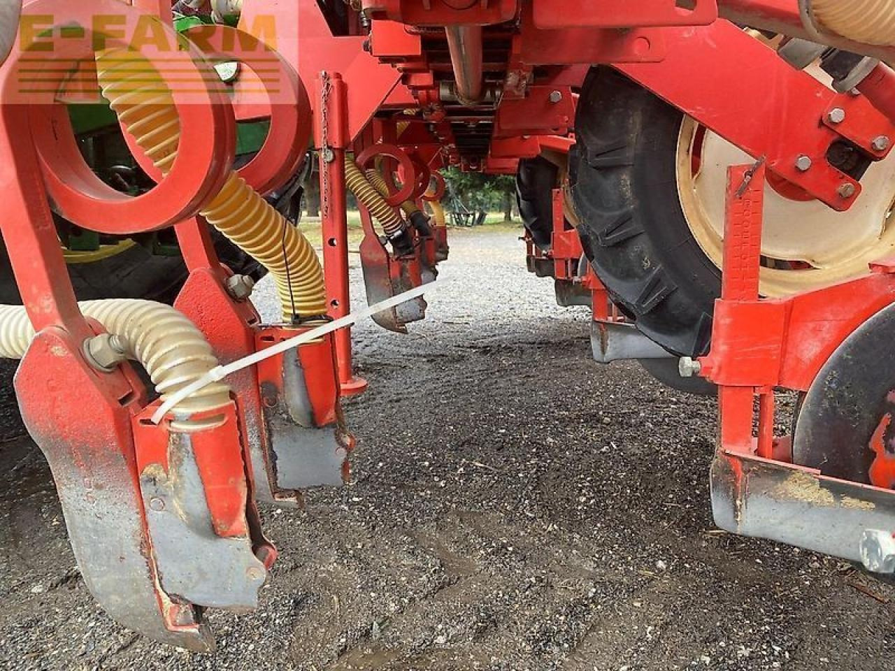 Seed drill Mustang st300/540: picture 8 Seed drill Mustang st300/540: picture 8