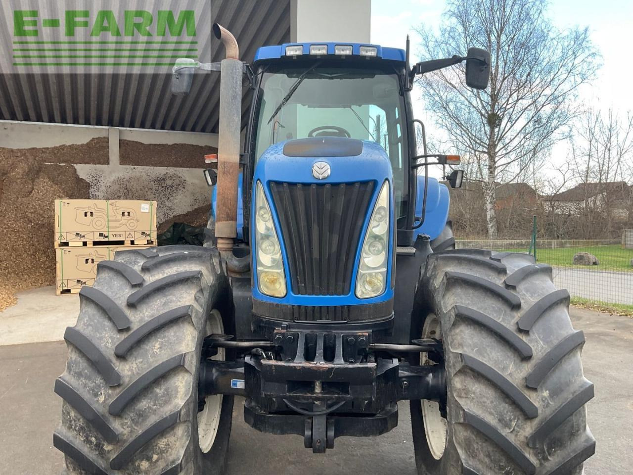 New Holland TG 285 - Farm tractor: picture 3 New Holland TG 285 - Farm tractor: picture 3