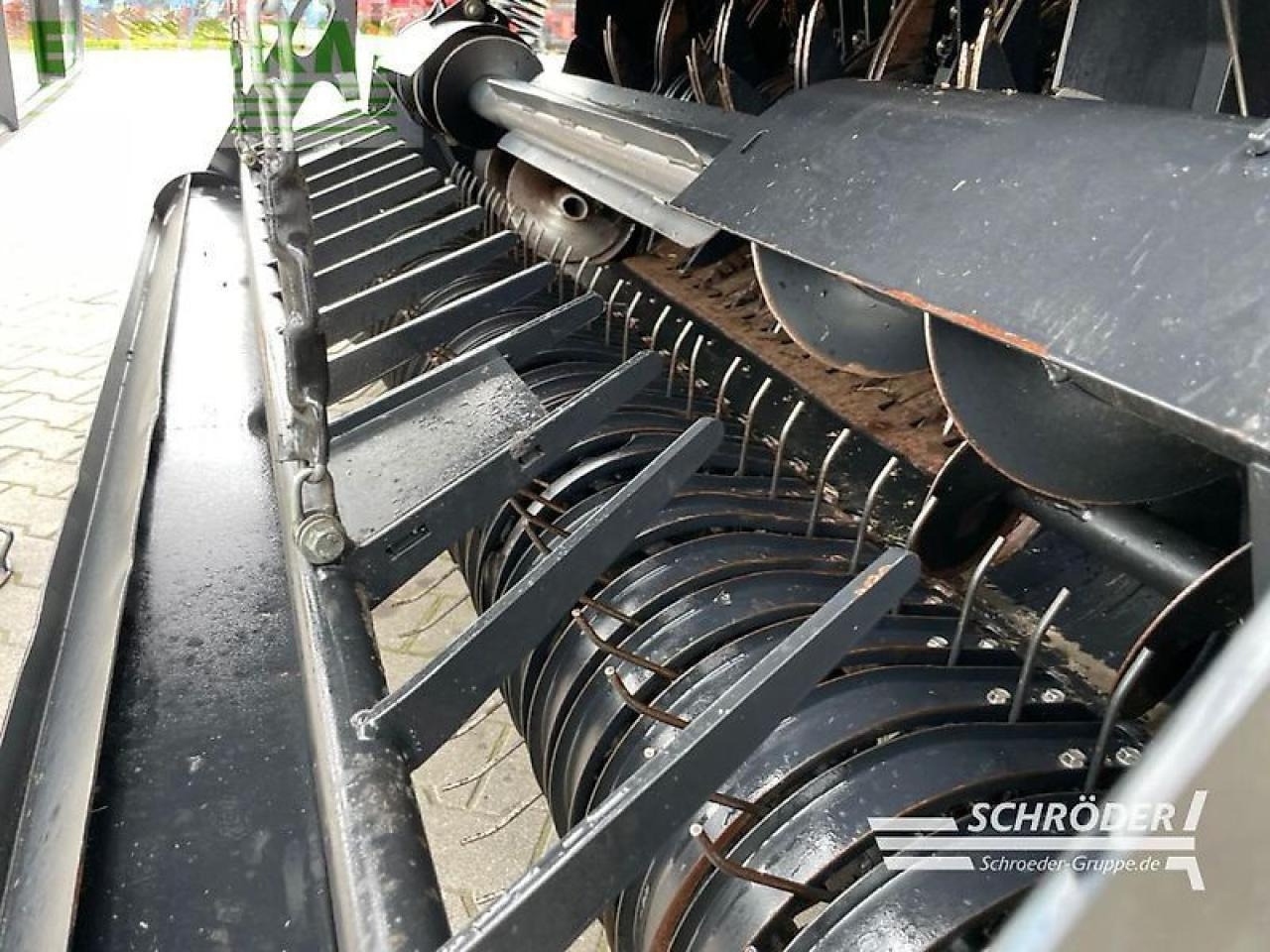 Square baler New Holland roll-belt 180 cropcutter: picture 9