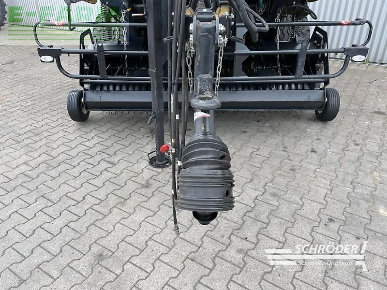 Square baler New Holland roll-belt 180 cropcutter: picture 7