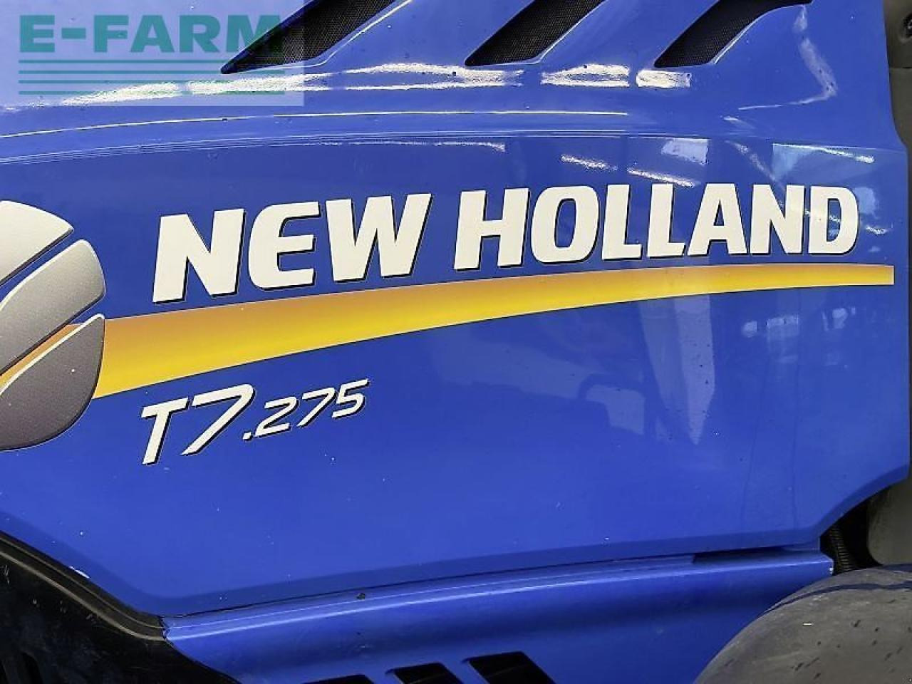 Farm tractor New Holland t7.275: picture 8
