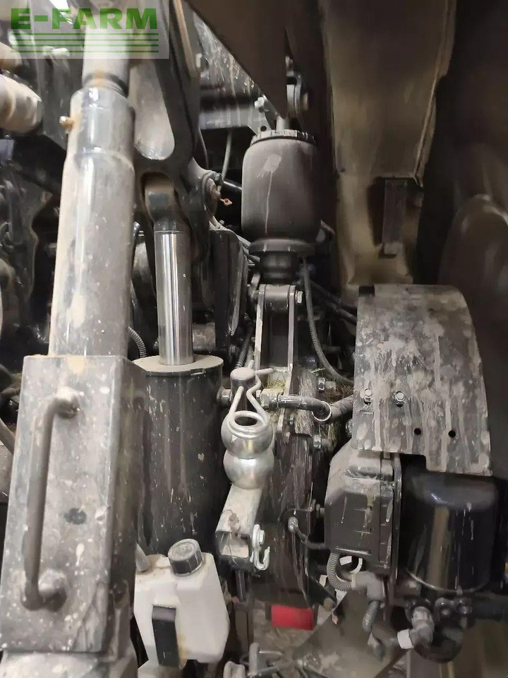 Farm tractor New Holland t7.315 hd HD: picture 10