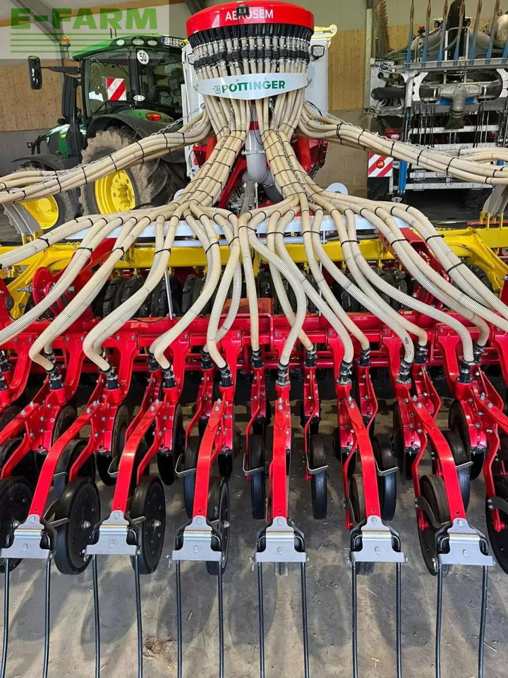 Seed drill Pöttinger aerosem 6000: picture 7