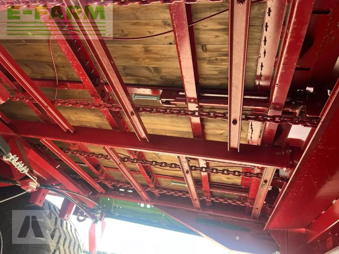 Self-loading wagon Strautmann giga vitesse 3601: picture 13 Self-loading wagon Strautmann giga vitesse 3601: picture 13