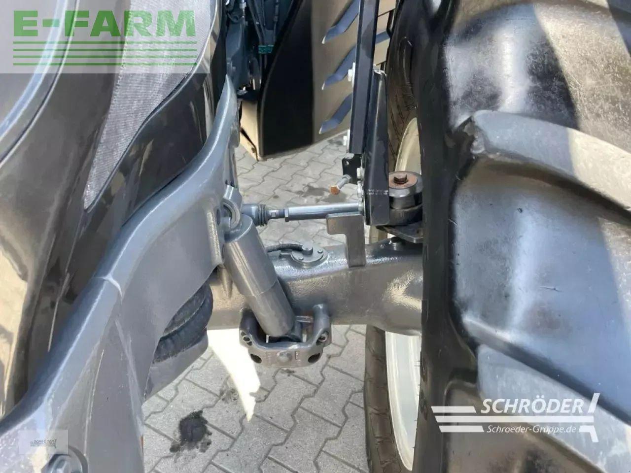 Farm tractor Valtra t 174 ea: picture 8