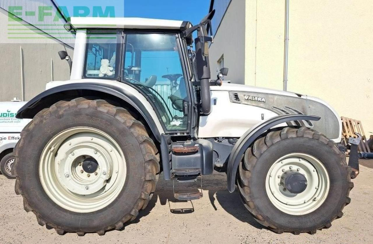 Valtra t 202 - Farm tractor: picture 5 Valtra t 202 - Farm tractor: picture 5