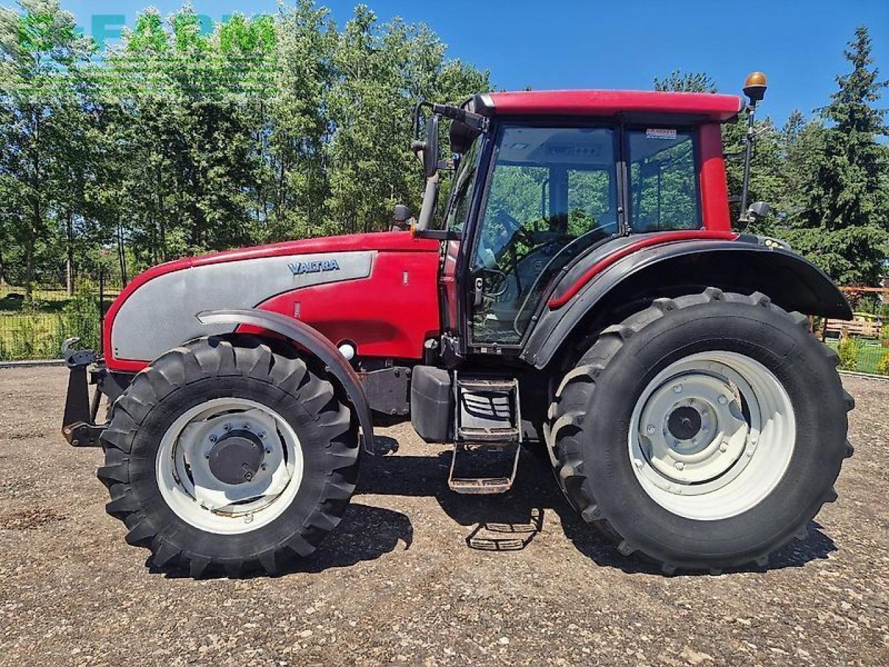 Valtra t151 hitech - Farm tractor: picture 5 Valtra t151 hitech - Farm tractor: picture 5