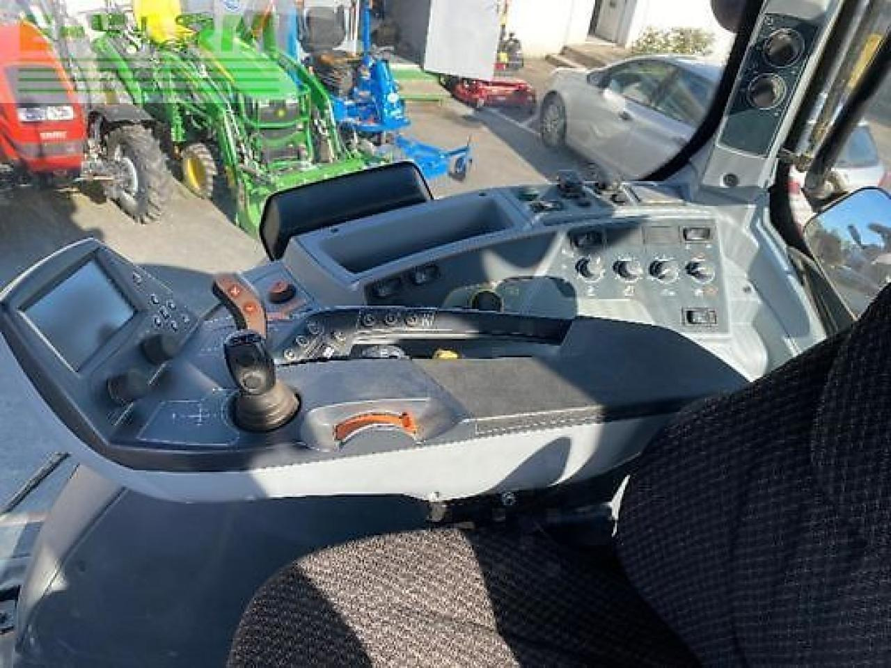 Farm tractor Valtra t194 versu Versu: picture 8 Farm tractor Valtra t194 versu Versu: picture 8