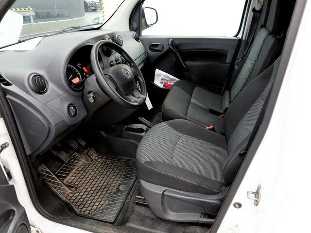 MERCEDES-BENZ Citan 111 CDI Kasten,Klima,Sortimo Ausbau... - Small van: picture 2 MERCEDES-BENZ Citan 111 CDI Kasten,Klima,Sortimo Ausbau... - Small van: picture 2