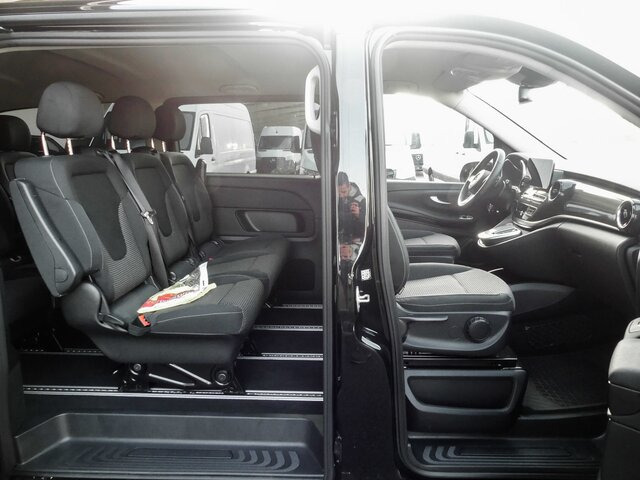 MERCEDES-BENZ EQV 300 Extralang,8Sitze,2xelektr.Schiebetür,LED - Passenger van, Electric van: picture 2 MERCEDES-BENZ EQV 300 Extralang,8Sitze,2xelektr.Schiebetür,LED - Passenger van, Electric van: picture 2