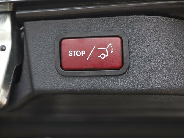 MERCEDES-BENZ EQV 300 ang,8Sitzer,2xSchiebetür,360°Kamera... - Passenger van, Electric van: picture 3 MERCEDES-BENZ EQV 300 ang,8Sitzer,2xSchiebetür,360°Kamera... - Passenger van, Electric van: picture 3