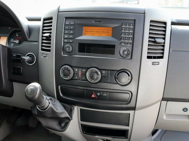 MERCEDES-BENZ Sprinter 316CDI DOKA,Allrad,AHK,Standhzg.... - Curtain side van, Combi van: picture 5 MERCEDES-BENZ Sprinter 316CDI DOKA,Allrad,AHK,Standhzg.... - Curtain side van, Combi van: picture 5