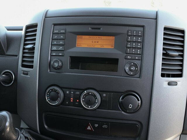 MERCEDES-BENZ Sprinter 316CDI DOKA,Allrad,AHK,TCO,Standhzg.... - Curtain side van, Combi van: picture 5 MERCEDES-BENZ Sprinter 316CDI DOKA,Allrad,AHK,TCO,Standhzg.... - Curtain side van, Combi van: picture 5