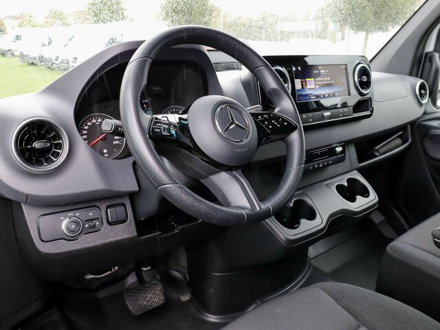 MERCEDES-BENZ Sprinter 317 Maxi,9GTronic,MBUX,Kamera... - Panel van: picture 5 MERCEDES-BENZ Sprinter 317 Maxi,9GTronic,MBUX,Kamera... - Panel van: picture 5